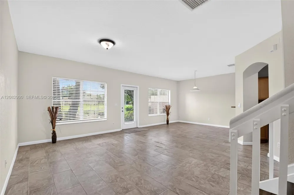 4406 Windmill Palm Way Green Acres, FL 33463