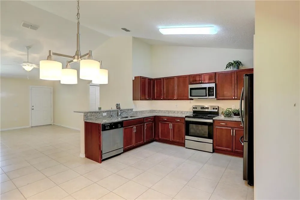 8455 105th Avenue Vero Beach, FL 32967