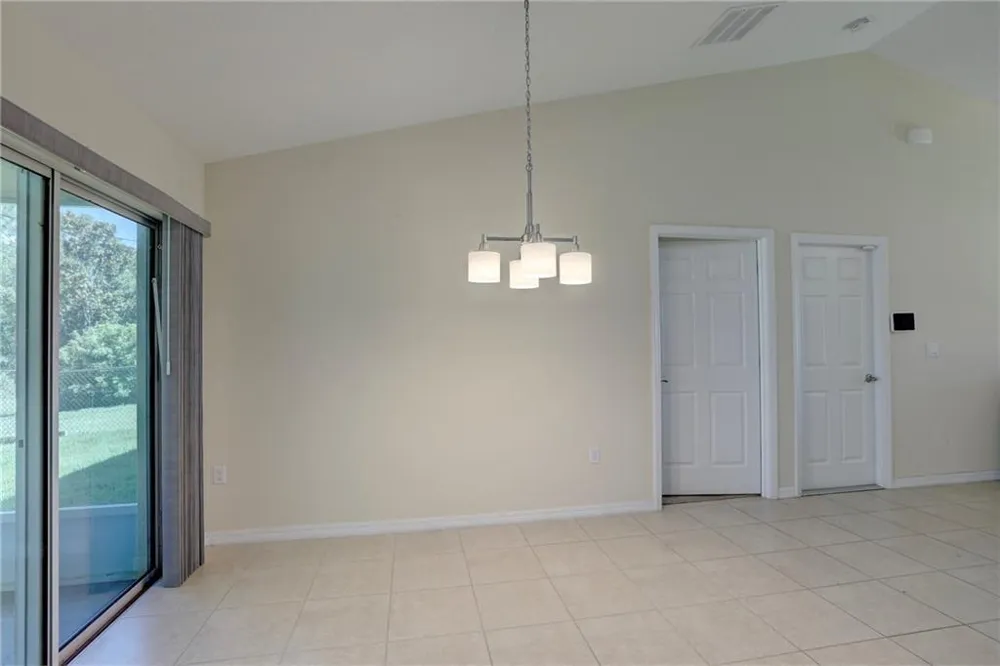 8455 105th Avenue Vero Beach, FL 32967