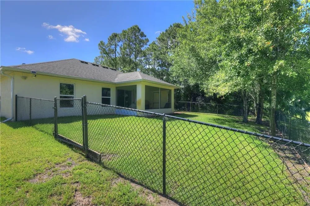 8455 105th Avenue Vero Beach, FL 32967