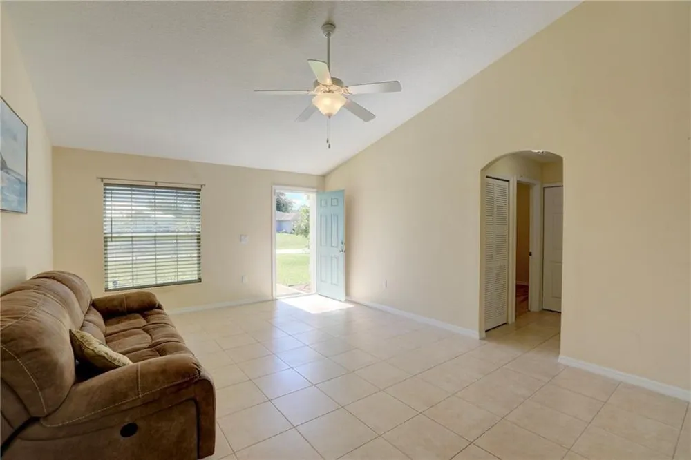 8455 105th Avenue Vero Beach, FL 32967