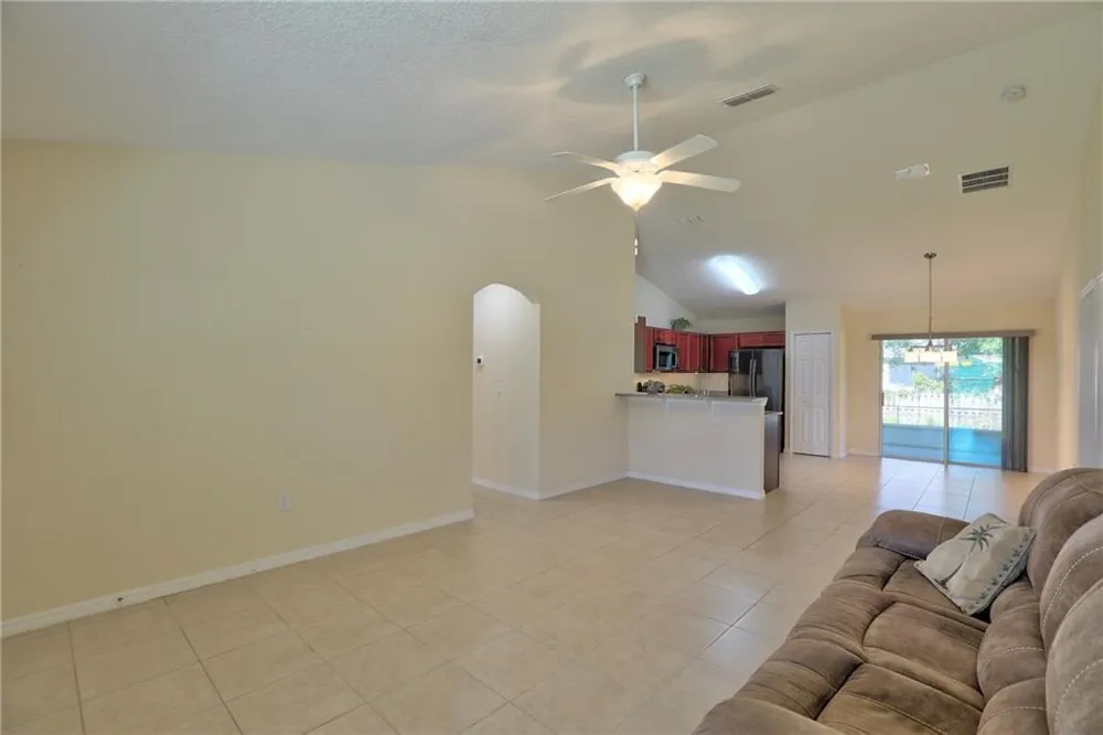 8455 105th Avenue Vero Beach, FL 32967