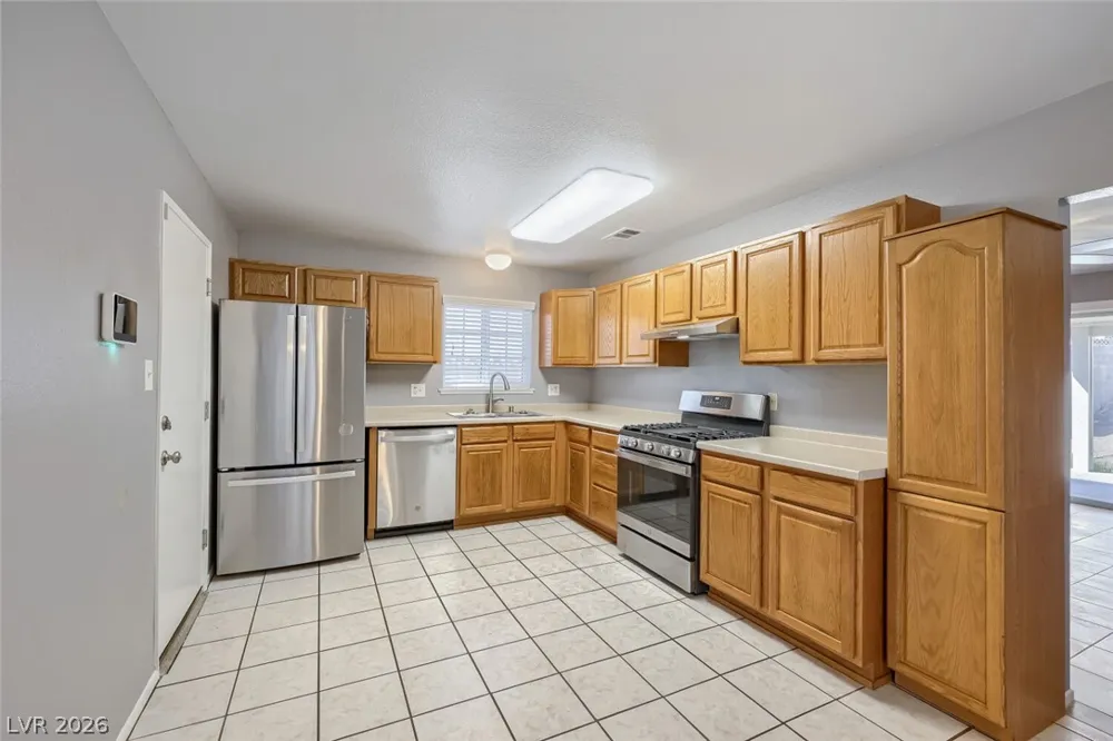 604 Bloomingfield Lane Las Vegas, NV 89145