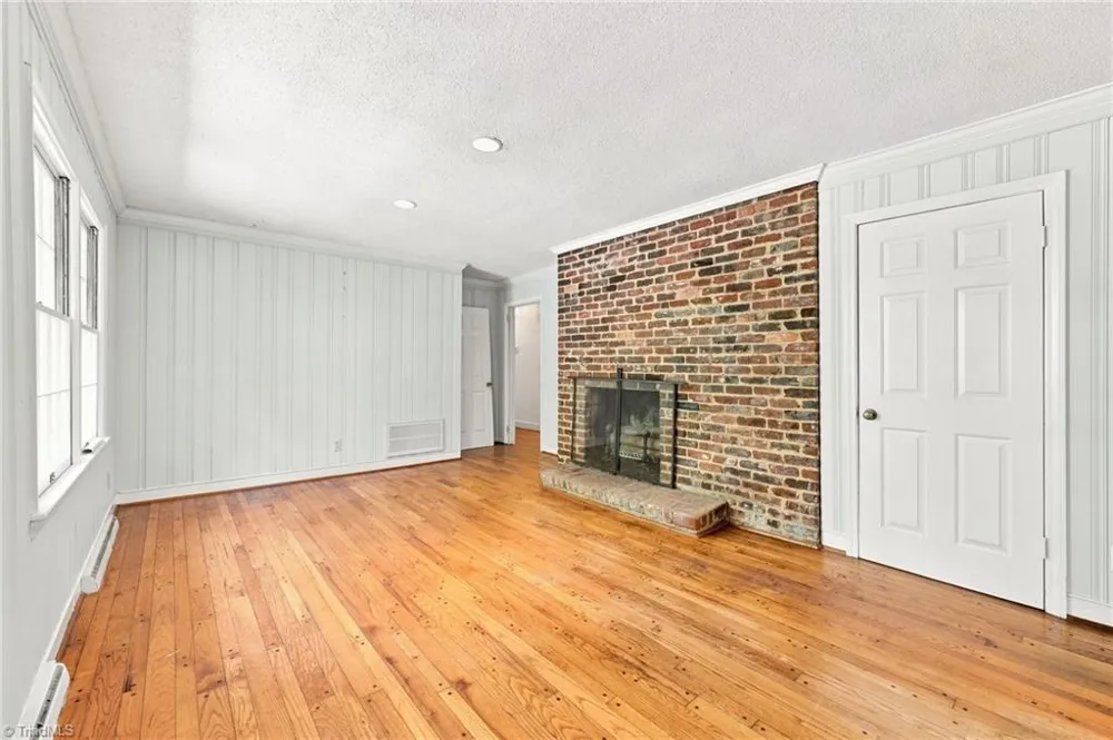 5510 Mecklenburg Road Greensboro, NC 27407