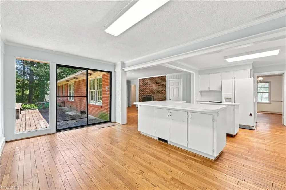 5510 Mecklenburg Road Greensboro, NC 27407