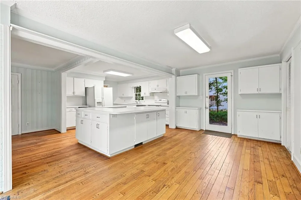 5510 Mecklenburg Road Greensboro, NC 27407