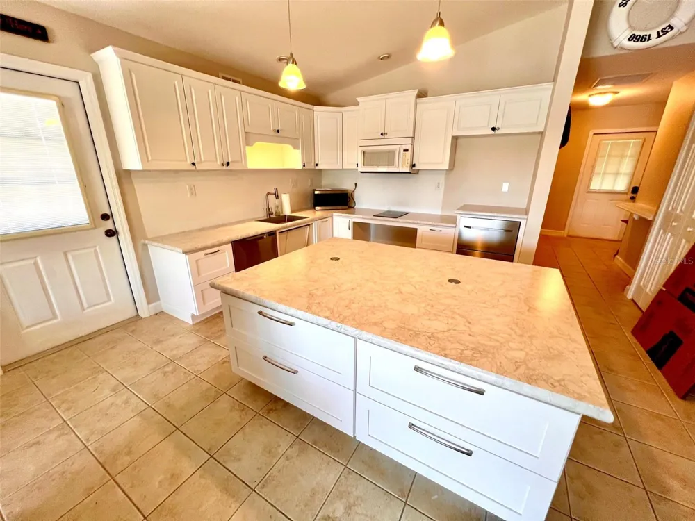 47-49 HATCHETT CREEK ROAD Venice, FL 34285
