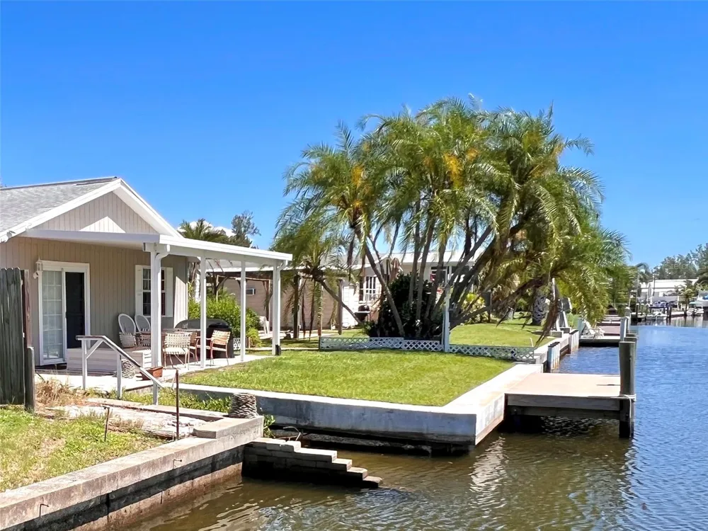 47-49 HATCHETT CREEK ROAD Venice, FL 34285