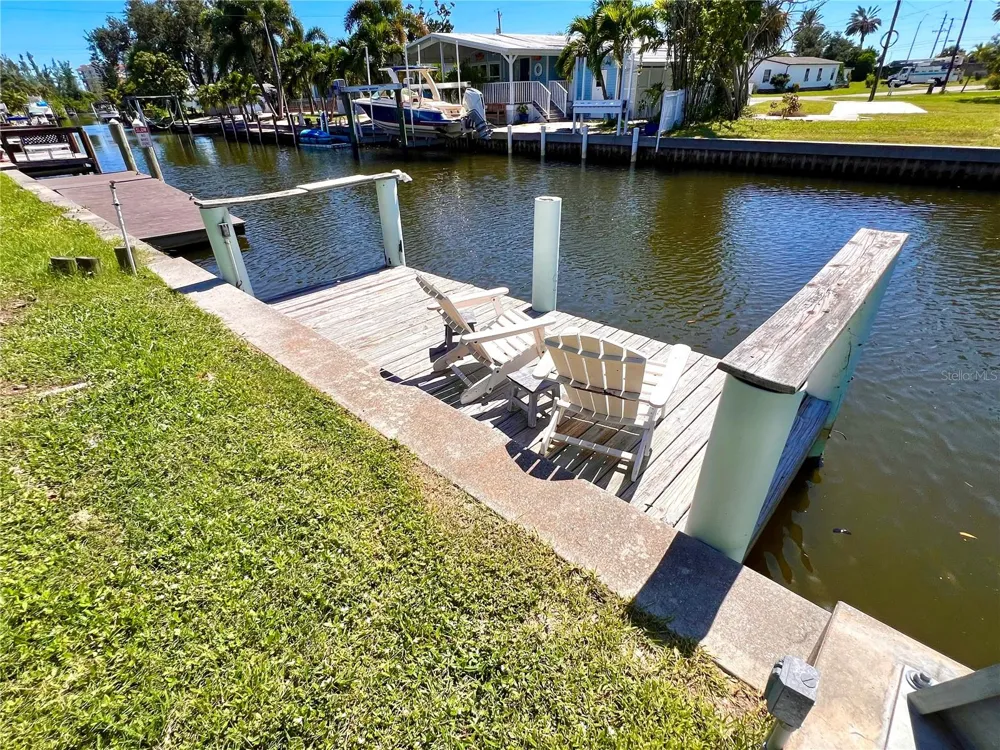 47-49 HATCHETT CREEK ROAD Venice, FL 34285
