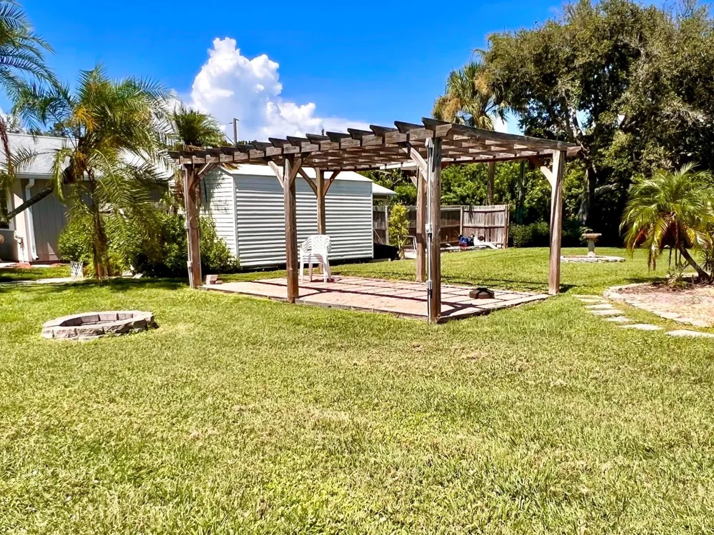 47-49 HATCHETT CREEK ROAD Venice, FL 34285