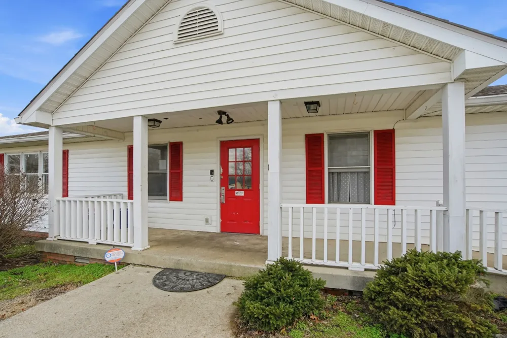 609 Hwy 52E Portland, TN 37148