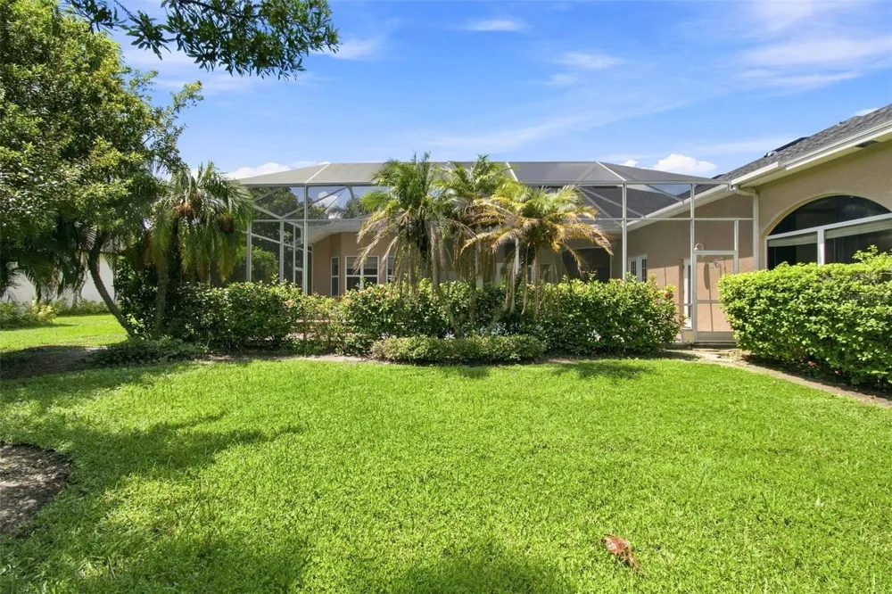 7650 PARTRIDGE STREET CIRCLE Bradenton, FL 34202