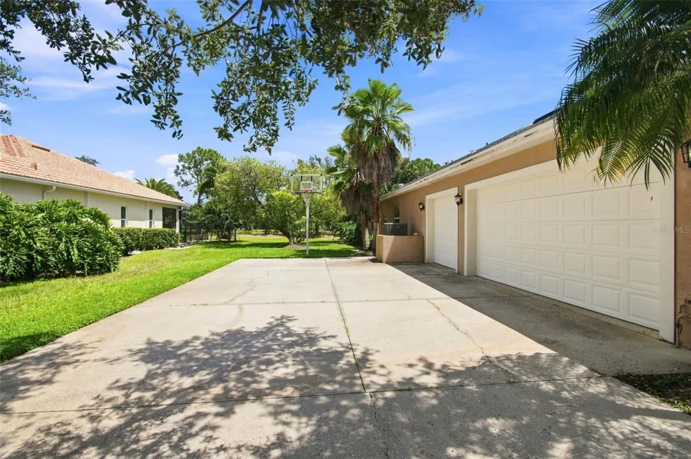 7650 PARTRIDGE STREET CIRCLE Bradenton, FL 34202
