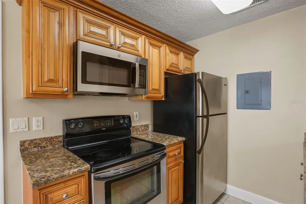 711 SUGAR BAY WAY #205 Lake Mary, FL 32746