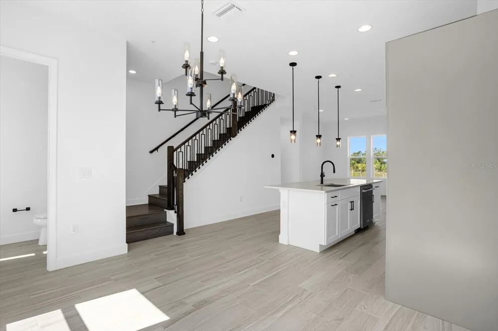 2368 BRIX STREET Orlando, FL 32804