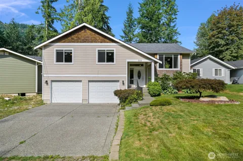 333 Lakeside Drive