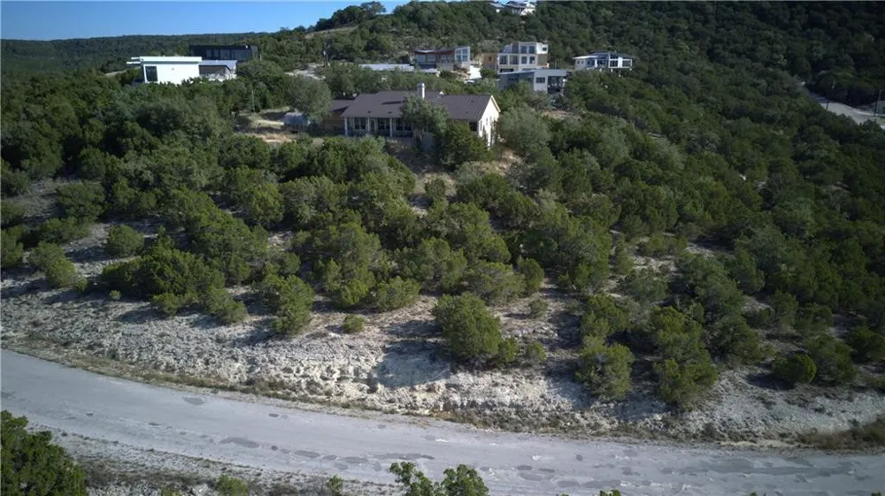 8523 Bronco Lane Lago Vista, TX 78645
