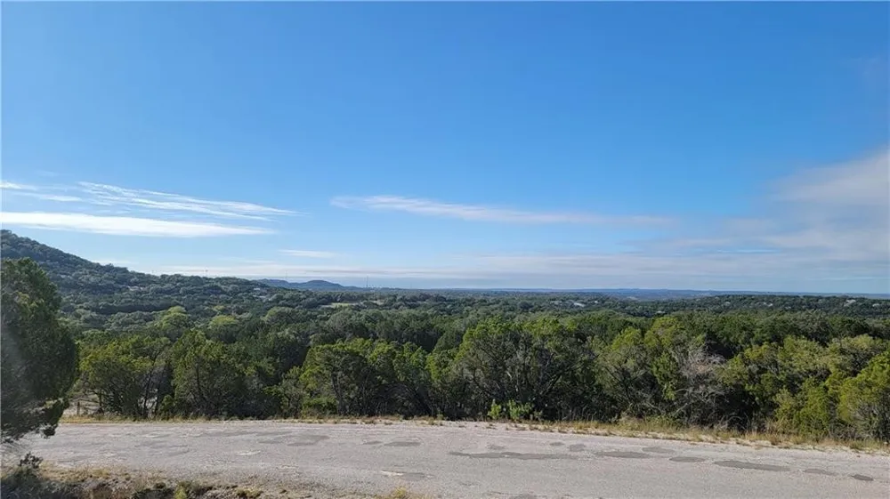 8523 Bronco Lane Lago Vista, TX 78645