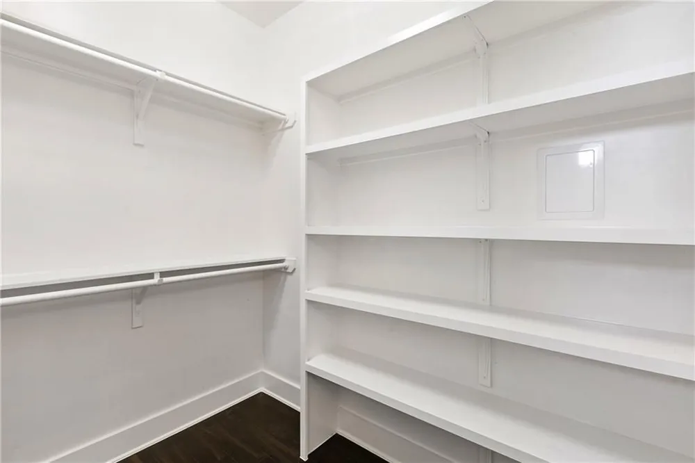 2702 Crest Avenue #2 Austin, TX 78702