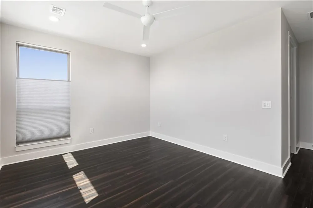 2702 Crest Avenue #2 Austin, TX 78702