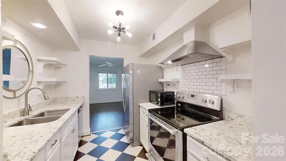 8014 Westcape Drive Denver, NC 28037