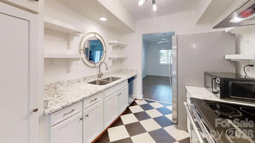 8014 Westcape Drive Denver, NC 28037