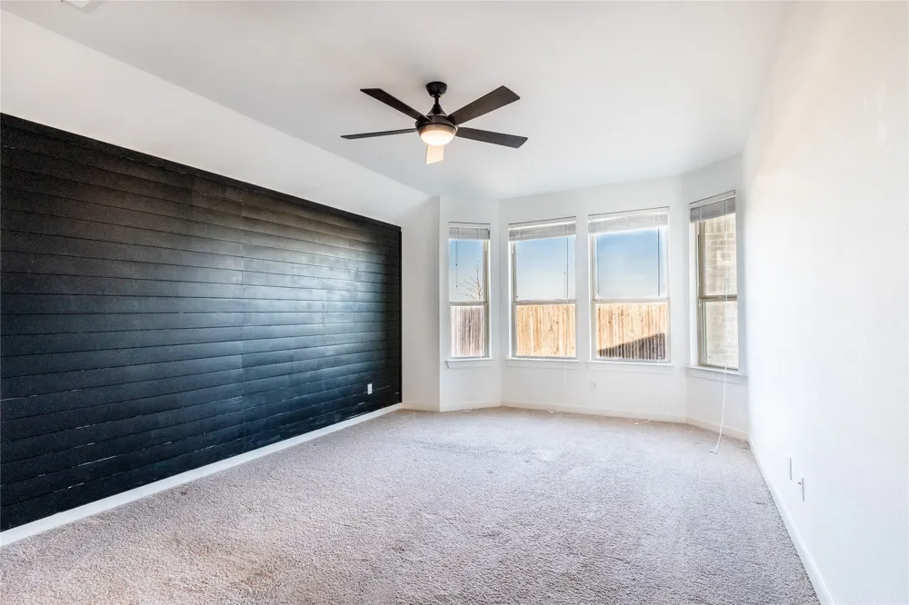1123 Bantham Forney, TX 75126