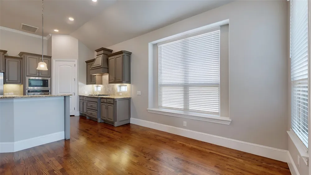 3616 Legends Path Flower Mound, TX 75028