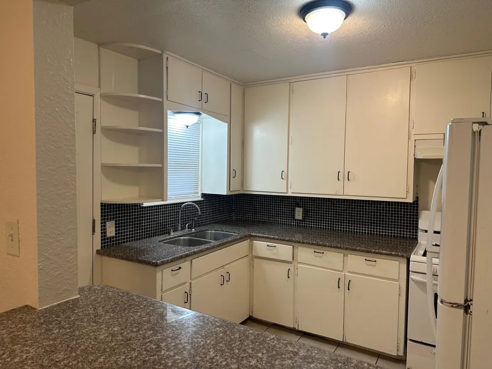 116 Forest Oaks Lane Lake Jackson, TX 77566