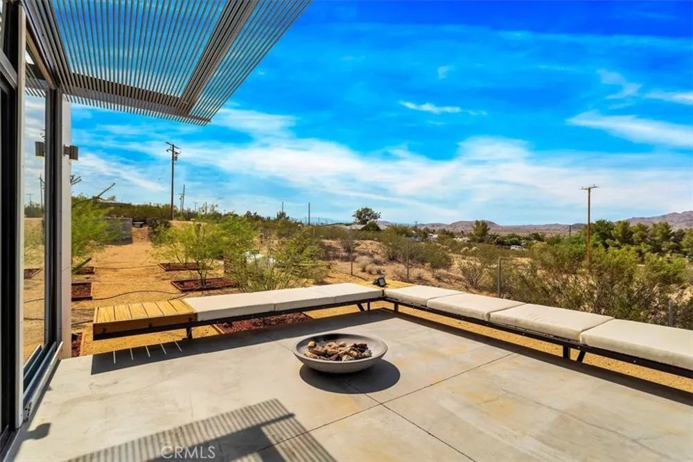 6957 Alturas Drive Joshua Tree, CA 92252