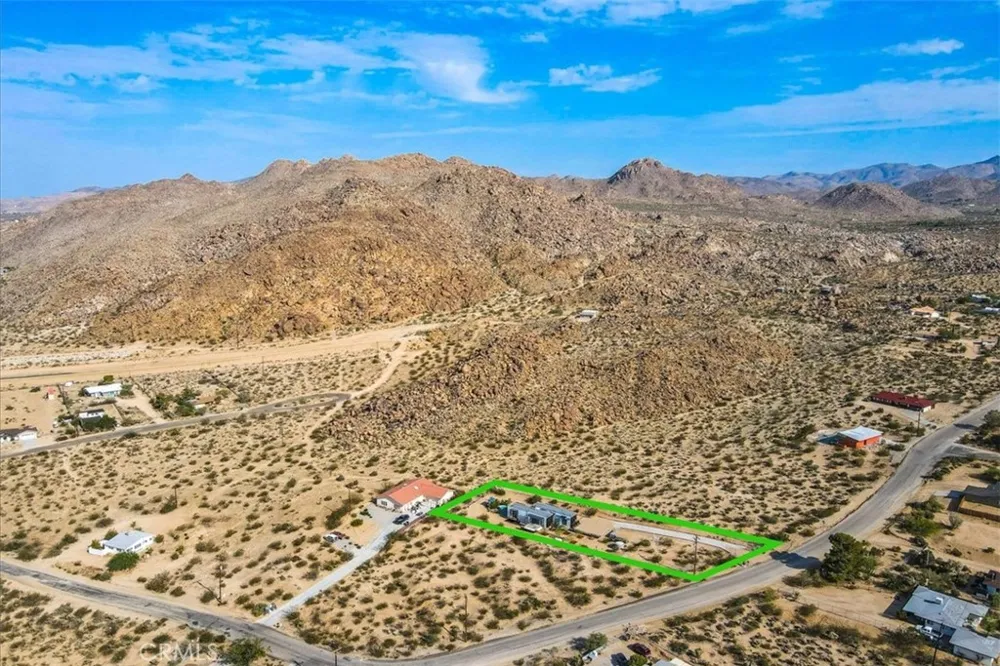6957 Alturas Drive Joshua Tree, CA 92252