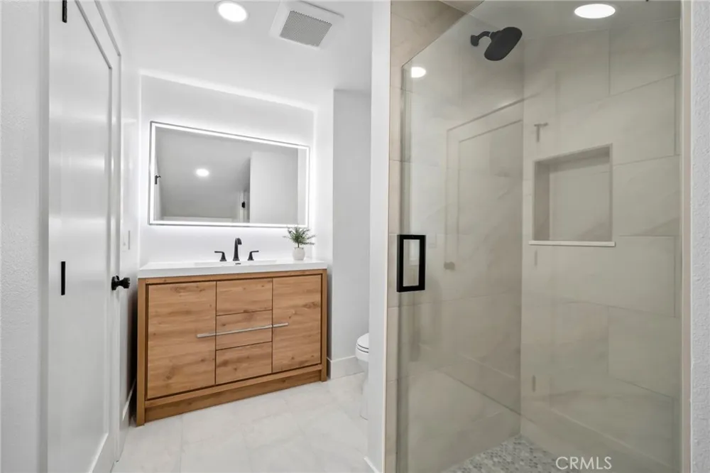 12471 Circula Panorama Santa Ana, CA 92705