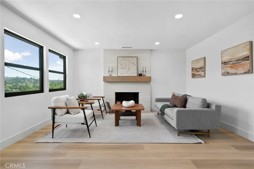 12471 Circula Panorama Santa Ana, CA 92705