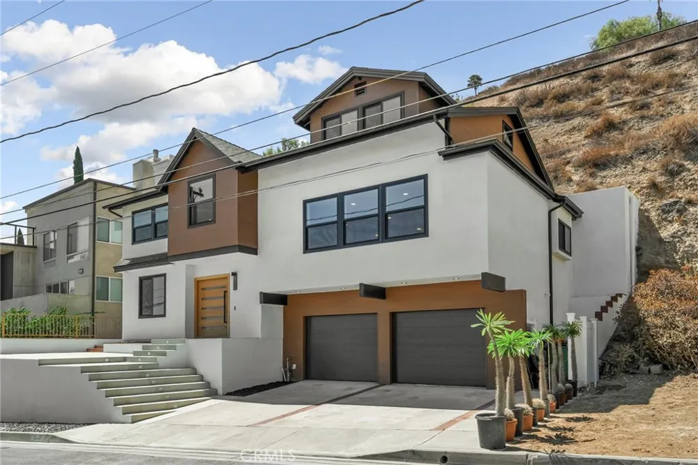 12471 Circula Panorama Santa Ana, CA 92705
