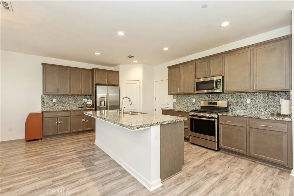 4888 S Avocado Ontario, CA 91762