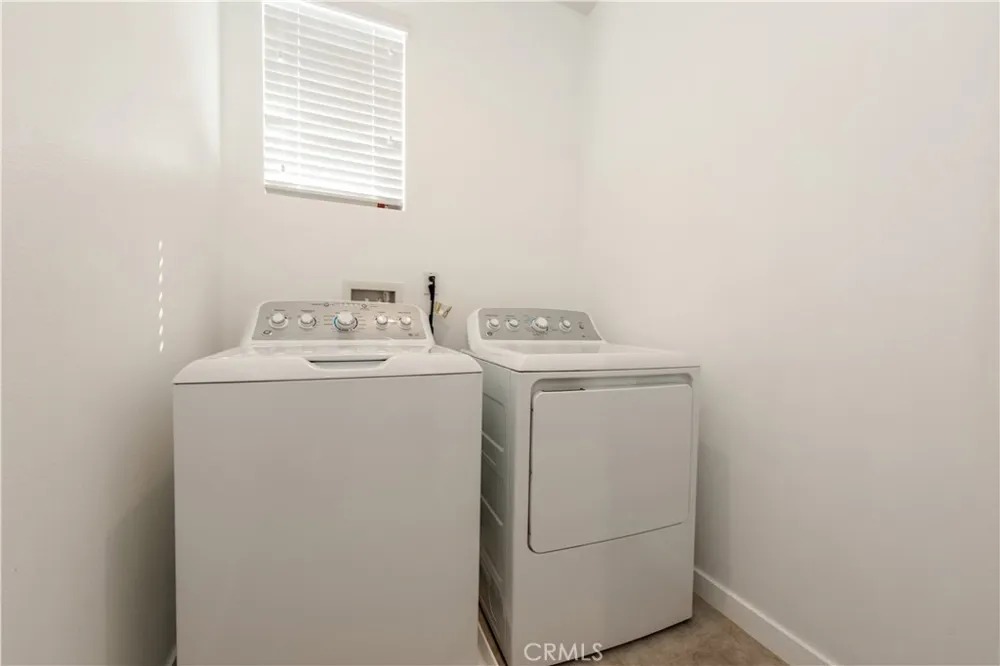 4888 S Avocado Ontario, CA 91762