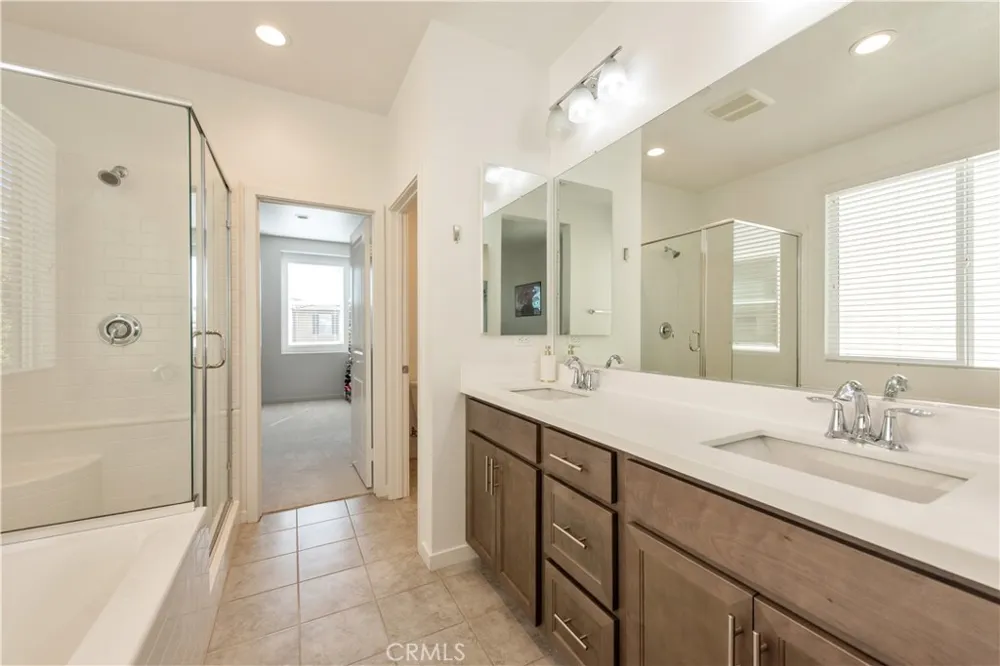 4888 S Avocado Ontario, CA 91762