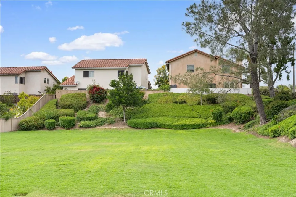 21522 Kenmare Lake Forest, CA 92630