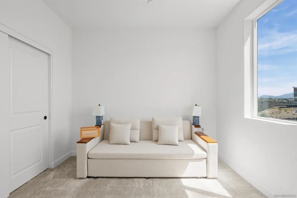 845 Hana Ave #2 Chula Vista, CA 91911