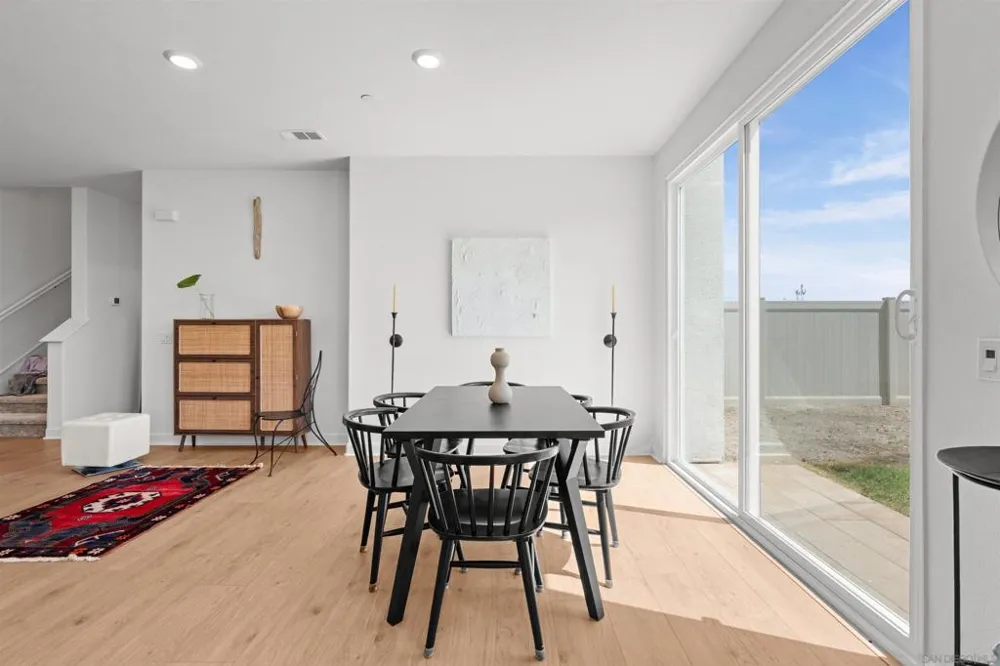 845 Hana Ave #2 Chula Vista, CA 91911