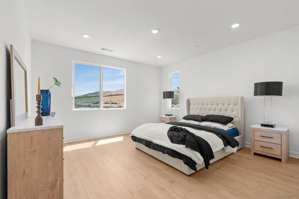 845 Hana Ave #2 Chula Vista, CA 91911
