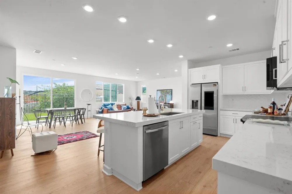 845 Hana Ave #2 Chula Vista, CA 91911