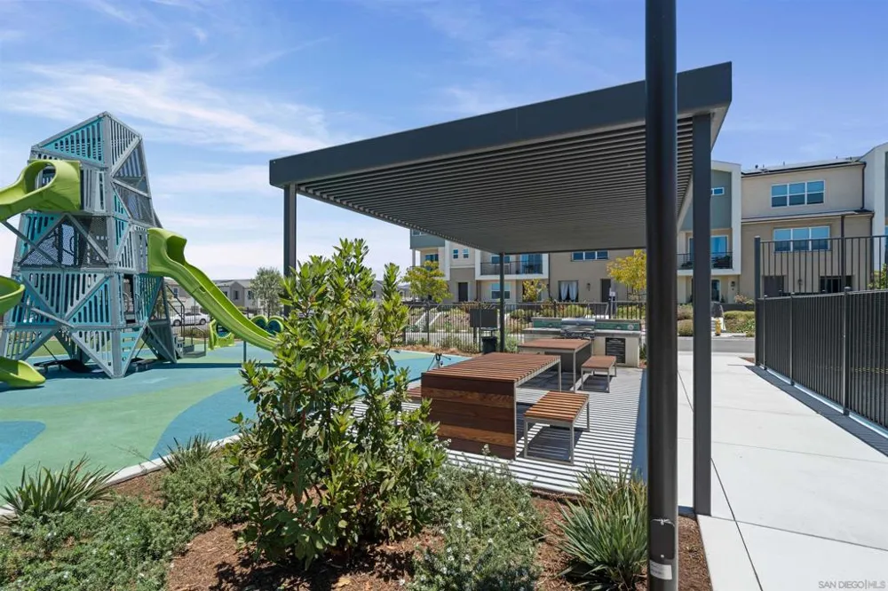 845 Hana Ave #2 Chula Vista, CA 91911