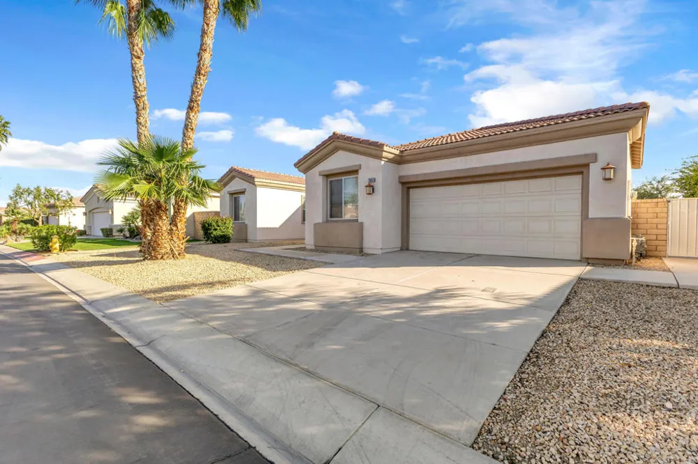 79859 Amora Drive La Quinta, CA 92253