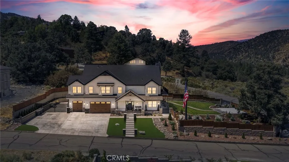 5548 Locarno Wrightwood, CA 92397