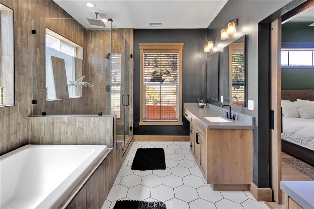5548 Locarno Wrightwood, CA 92397