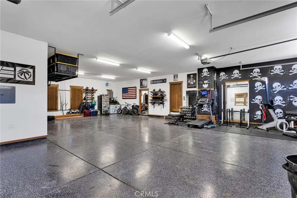 5548 Locarno Wrightwood, CA 92397