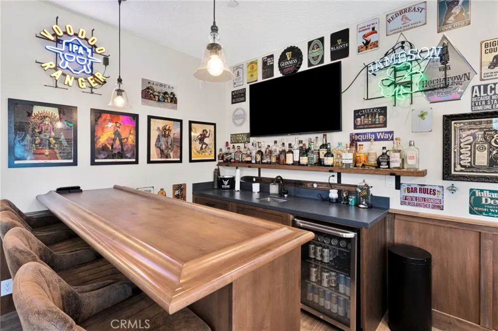 5548 Locarno Wrightwood, CA 92397