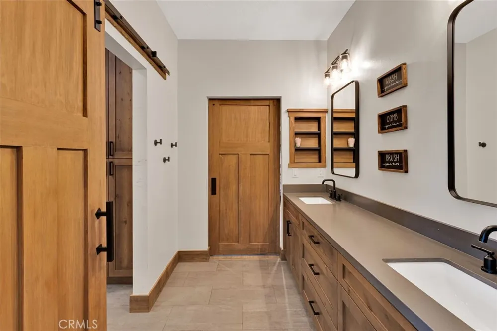5548 Locarno Wrightwood, CA 92397