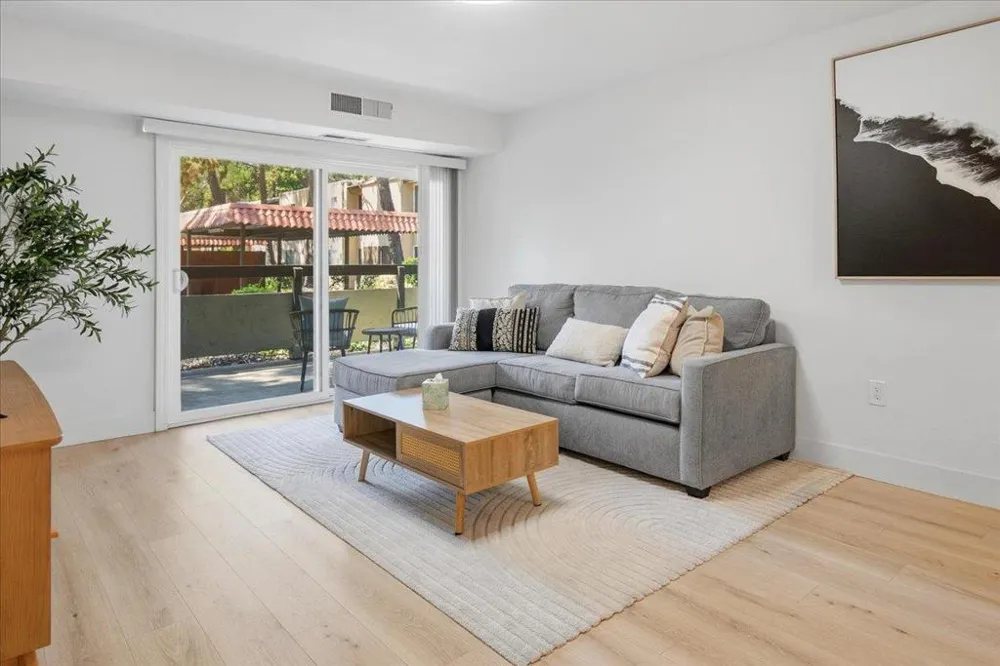288 Tradewinds Drive #1 San Jose, CA 95123